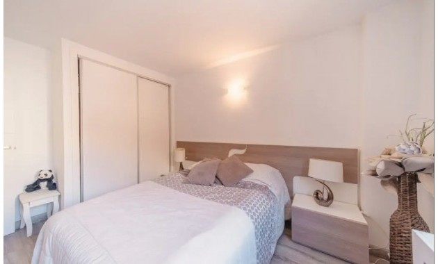 Sale - Apartment / flat -
Torrevieja