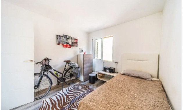 Sale - Apartment / flat -
Torrevieja