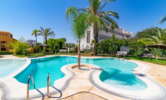 Herverkoop - Adosado -
Finestrat