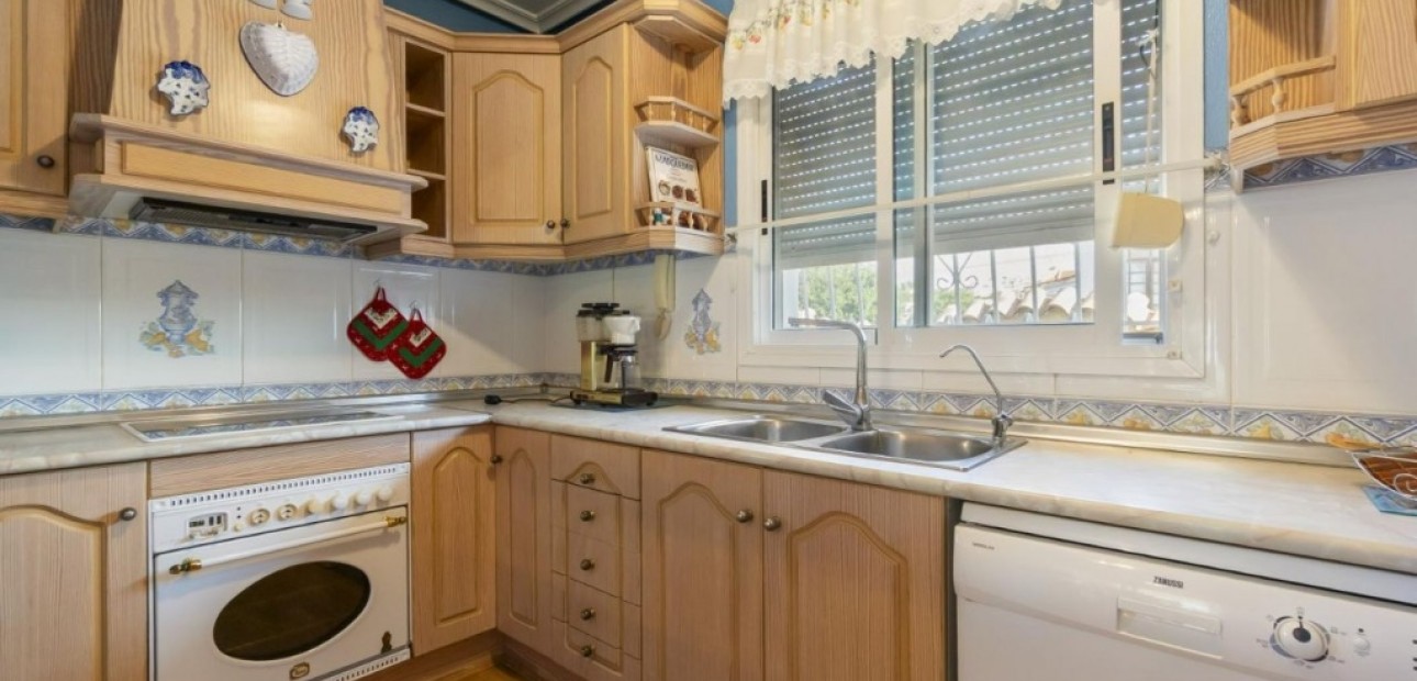 Sale - Villa -
Ciudad Quesada