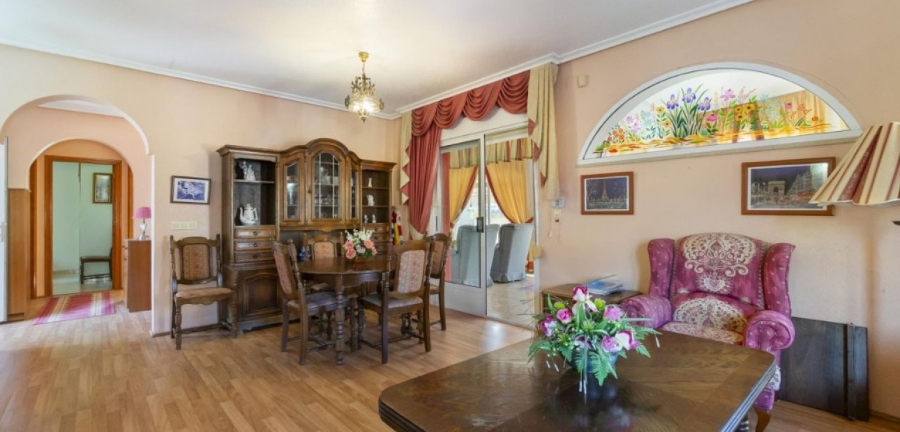 Sale - Villa -
Ciudad Quesada