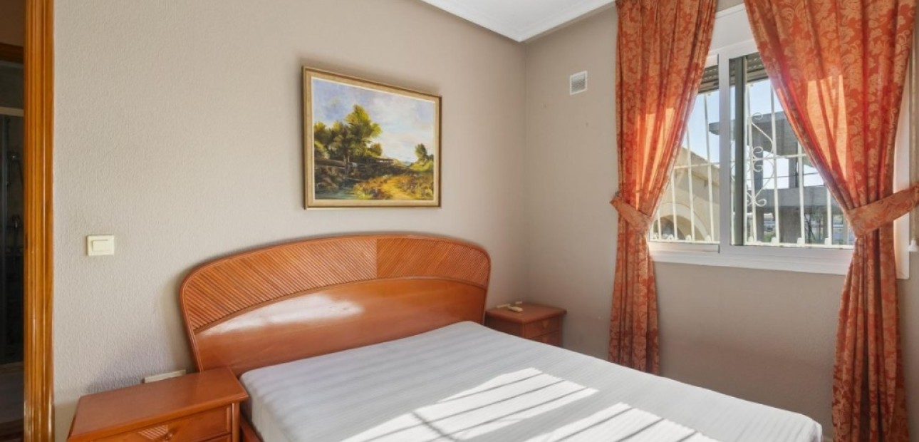 Sale - Villa -
Ciudad Quesada