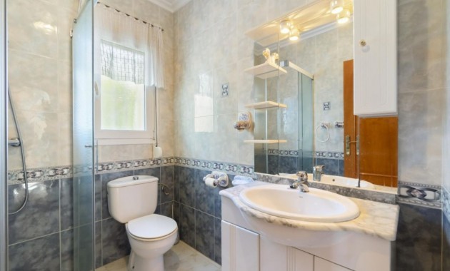 Sale - Villa -
Ciudad Quesada