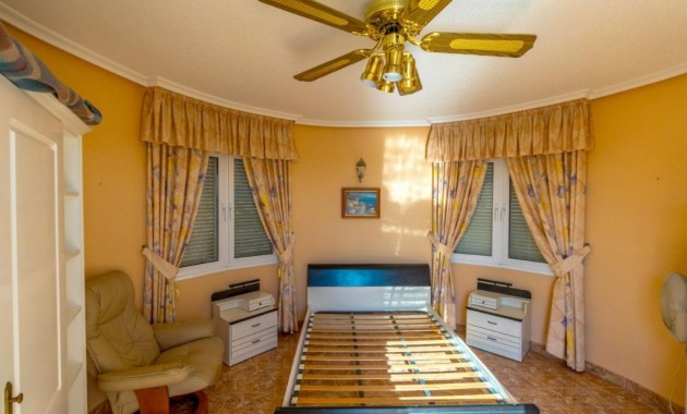 Sale - Villa -
Ciudad Quesada