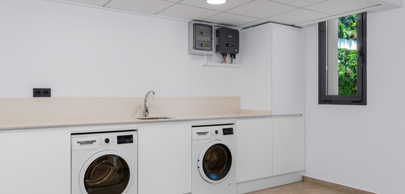 Sale - Villa -
Alicante - El Campello