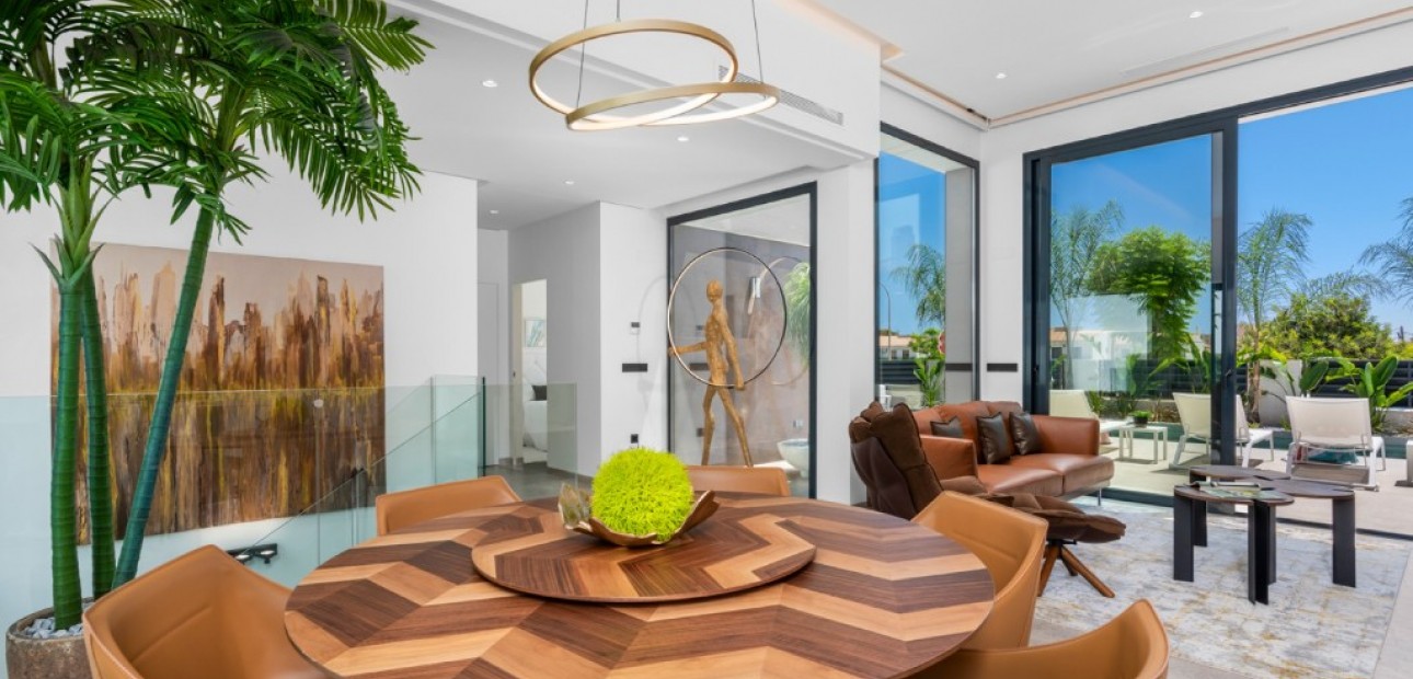 Sale - Villa -
Alicante - El Campello