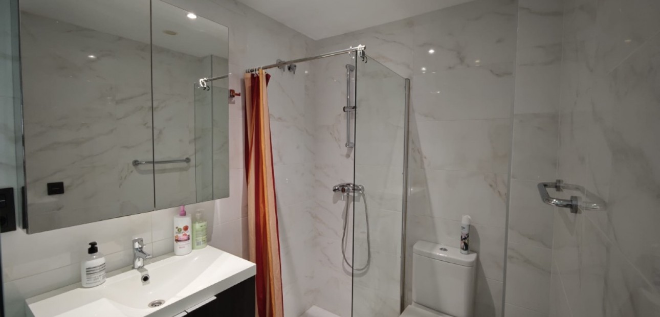 Sale - Apartment / flat -
Orihuela Costa - La Zenia