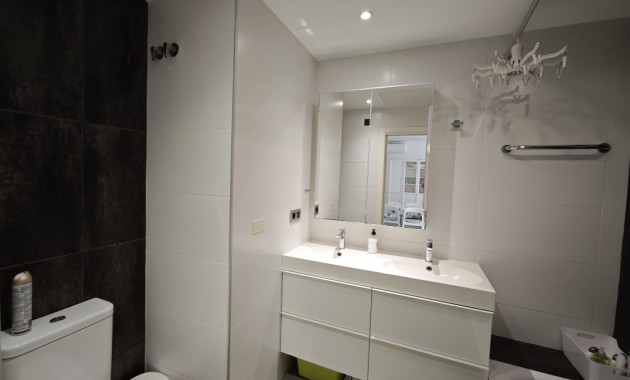 Sale - Apartment / flat -
Orihuela Costa - La Zenia