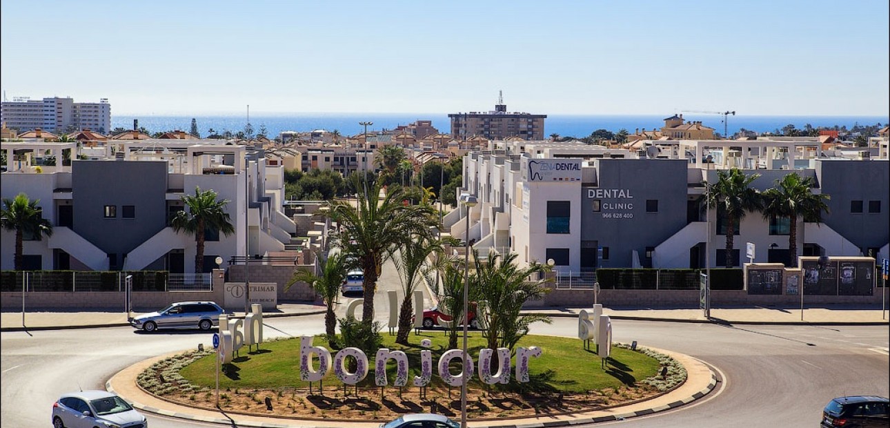 Sale - Apartment / flat -
Orihuela Costa - La Zenia