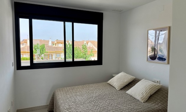 Herverkoop - Appartement / flat -
Pilar de la Horadada - Mil Palmeras