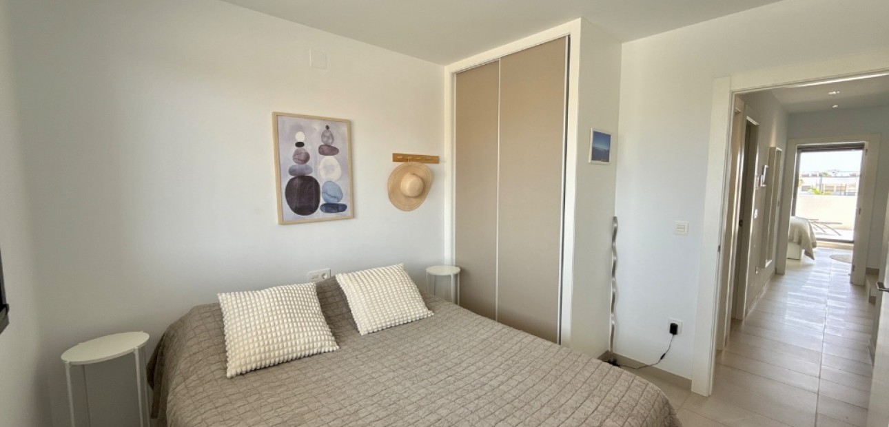 Herverkoop - Appartement / flat -
Pilar de la Horadada - Mil Palmeras