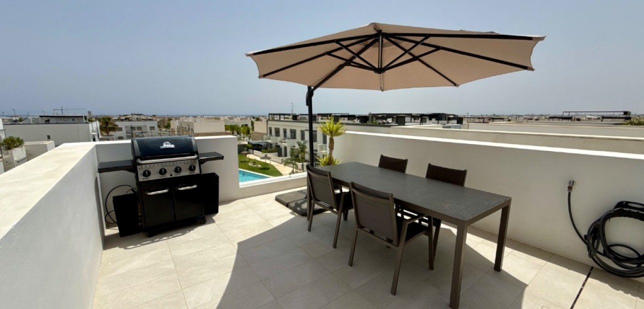 Herverkoop - Appartement / flat -
Pilar de la Horadada - Mil Palmeras