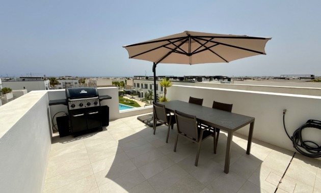 Herverkoop - Appartement / flat -
Pilar de la Horadada - Mil Palmeras