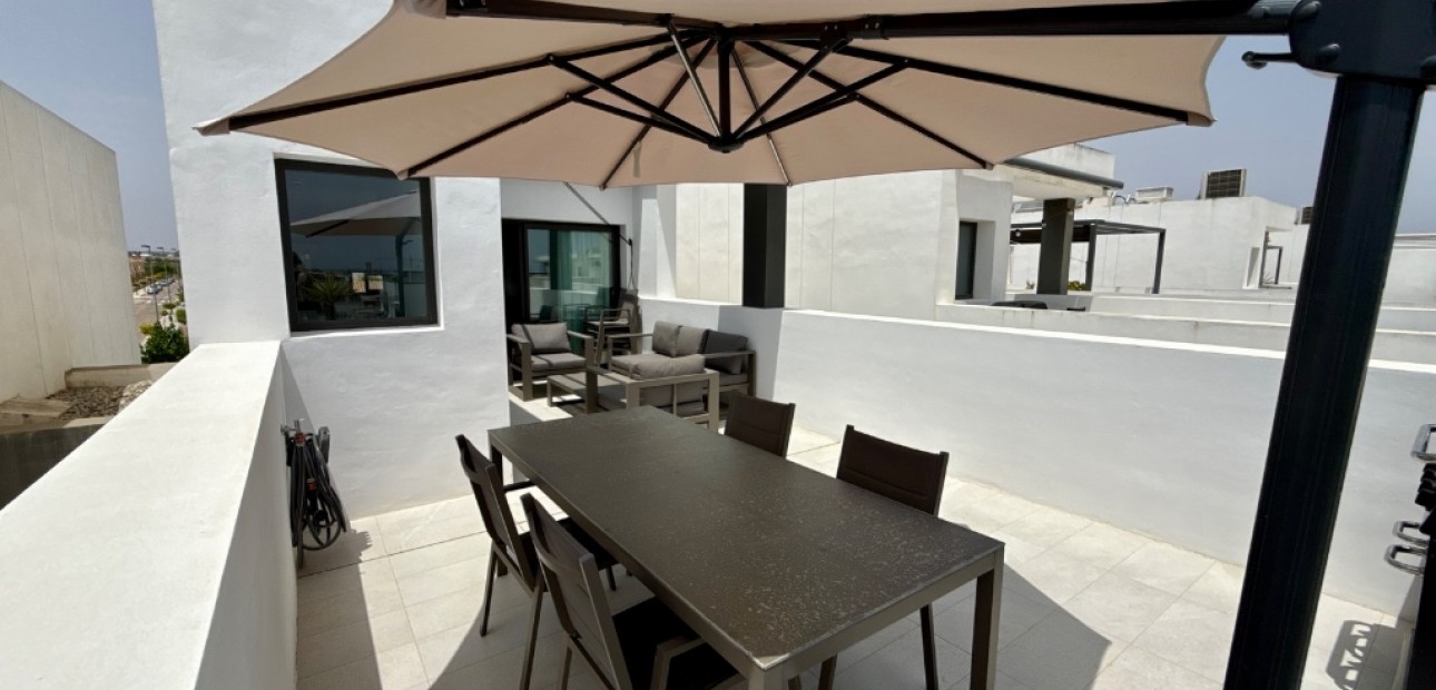 Herverkoop - Appartement / flat -
Pilar de la Horadada - Mil Palmeras