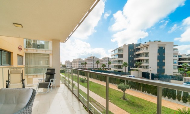 Sale - Apartment / flat -
Villamartín