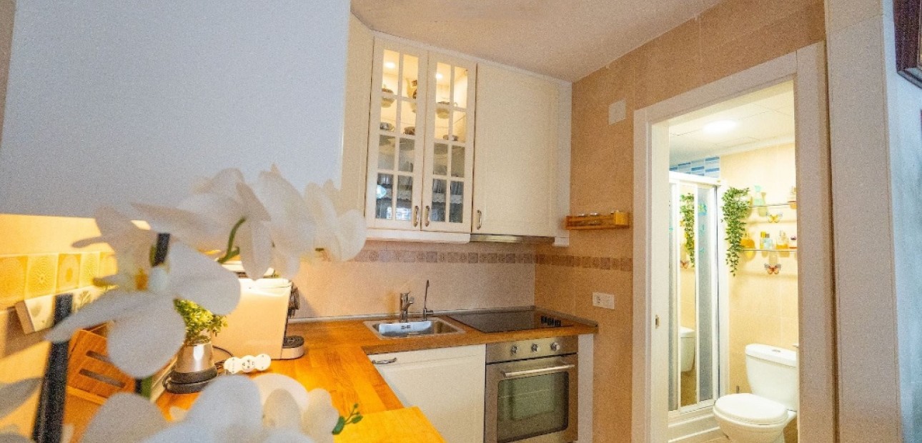 Herverkoop - Adosado -
Torrevieja