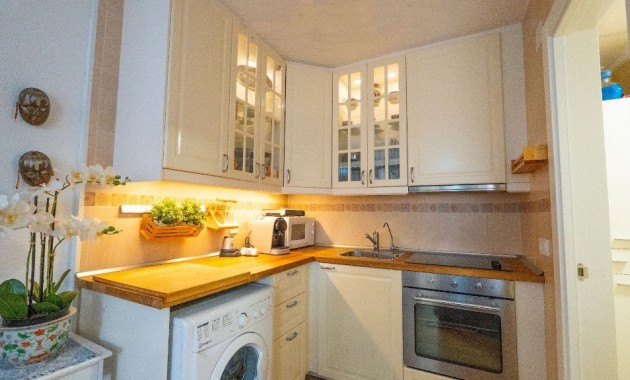 Herverkoop - Adosado -
Torrevieja