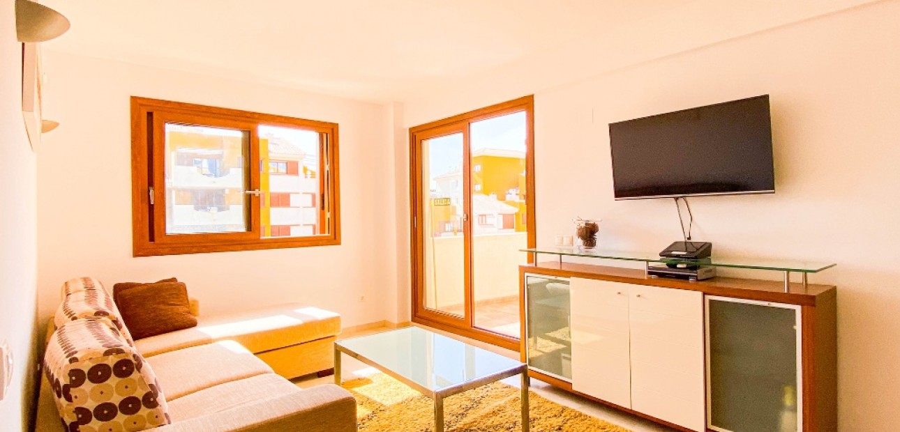 Herverkoop - Appartement / flat -
Punta Prima