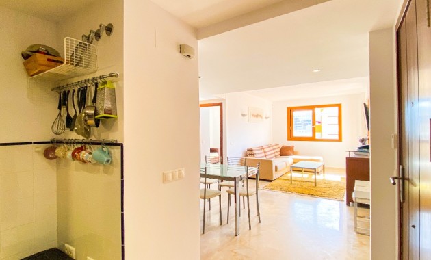 Herverkoop - Appartement / flat -
Punta Prima