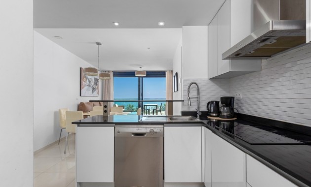 Venta - Apartamento / piso -
Punta Prima