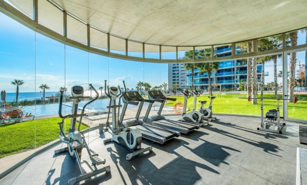 Venta - Apartamento / piso -
Punta Prima