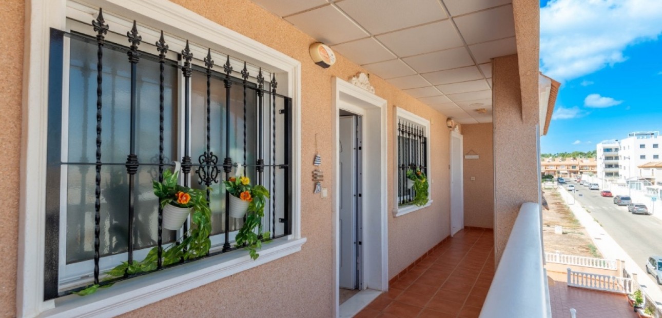 Venta - Apartamento / piso -
Villamartín