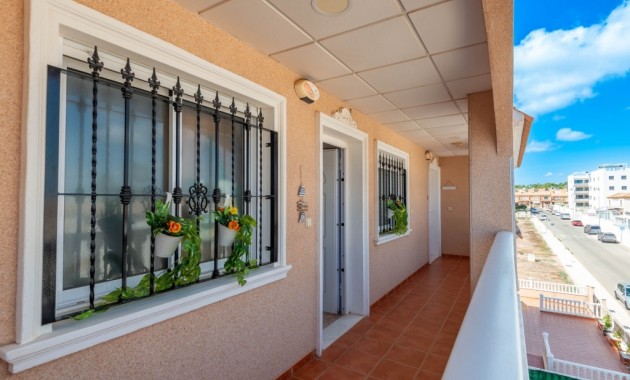 Venta - Apartamento / piso -
Villamartín