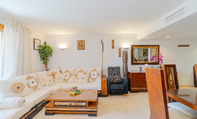 Herverkoop - Appartement / flat -
Punta Prima