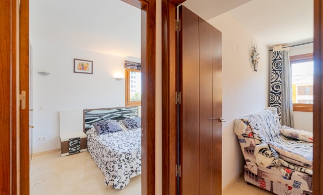 Herverkoop - Appartement / flat -
Punta Prima
