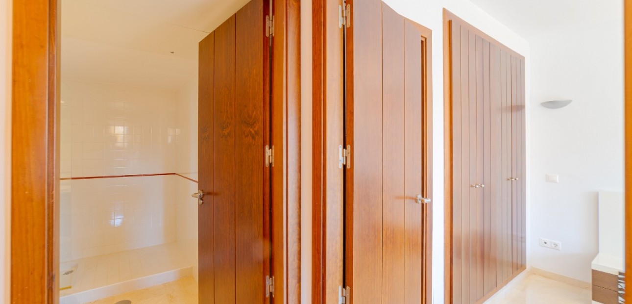 Herverkoop - Appartement / flat -
Punta Prima