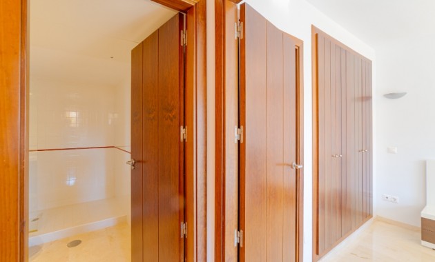 Herverkoop - Appartement / flat -
Punta Prima