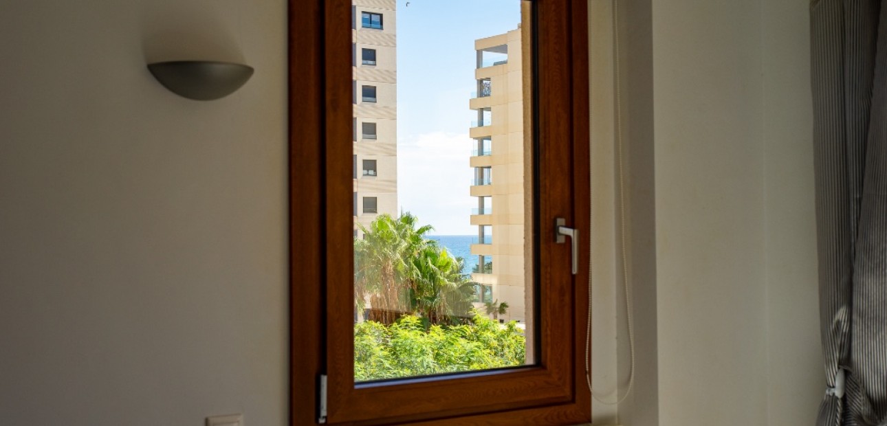 Herverkoop - Appartement / flat -
Punta Prima