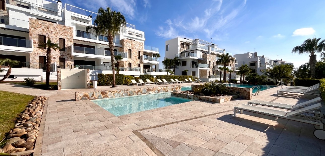 Venta - Semi - Detached Villa -
Los Dolses