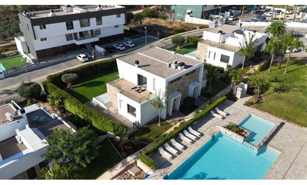 Venta - Semi - Detached Villa -
Los Dolses