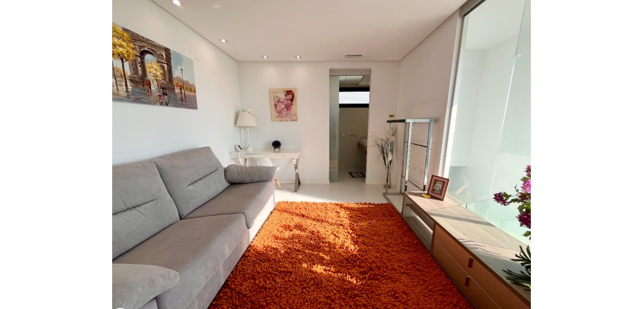 Venta - Semi - Detached Villa -
Los Dolses