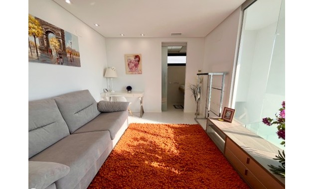 Venta - Semi - Detached Villa -
Los Dolses