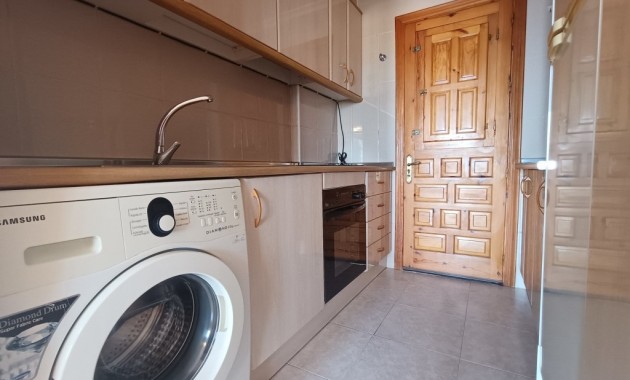 Herverkoop - Appartement / flat -
Torrevieja - Torreblanca