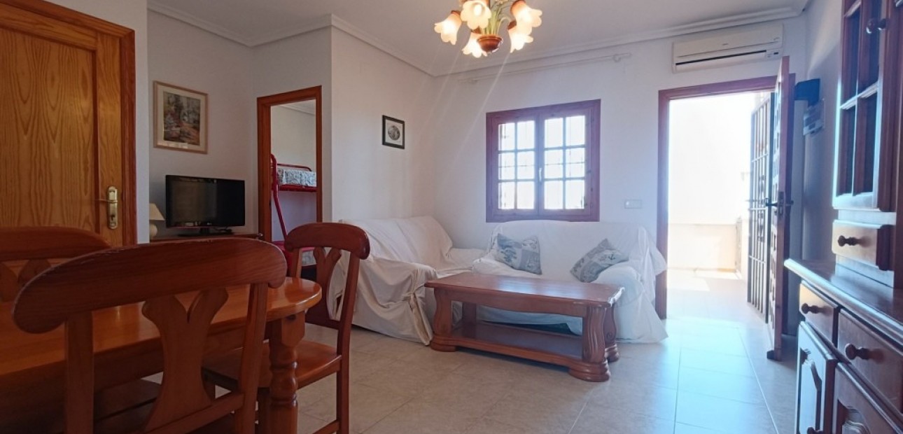 Herverkoop - Appartement / flat -
Torrevieja - Torreblanca