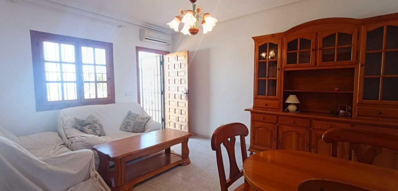 Herverkoop - Appartement / flat -
Torrevieja - Torreblanca
