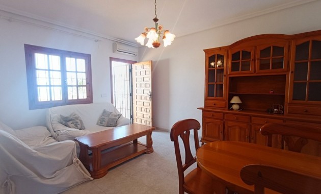 Herverkoop - Appartement / flat -
Torrevieja - Torreblanca