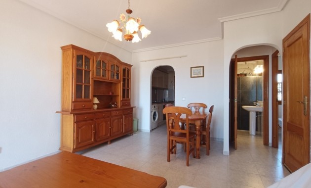 Herverkoop - Appartement / flat -
Torrevieja - Torreblanca