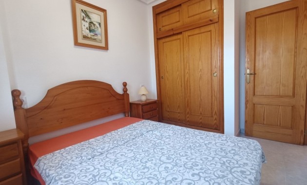 Herverkoop - Appartement / flat -
Torrevieja - Torreblanca