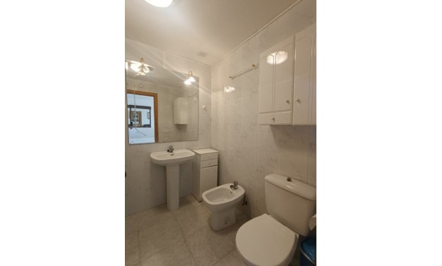 Herverkoop - Appartement / flat -
Torrevieja - Torreblanca