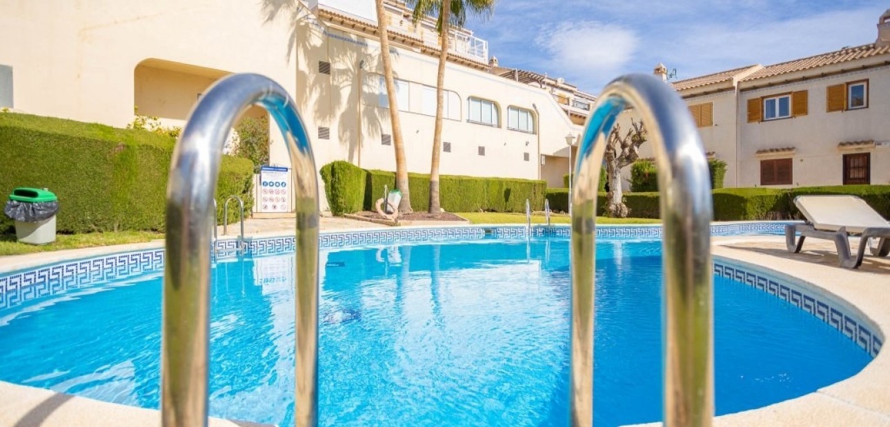 Herverkoop - Appartement / flat -
Torrevieja - Torreblanca