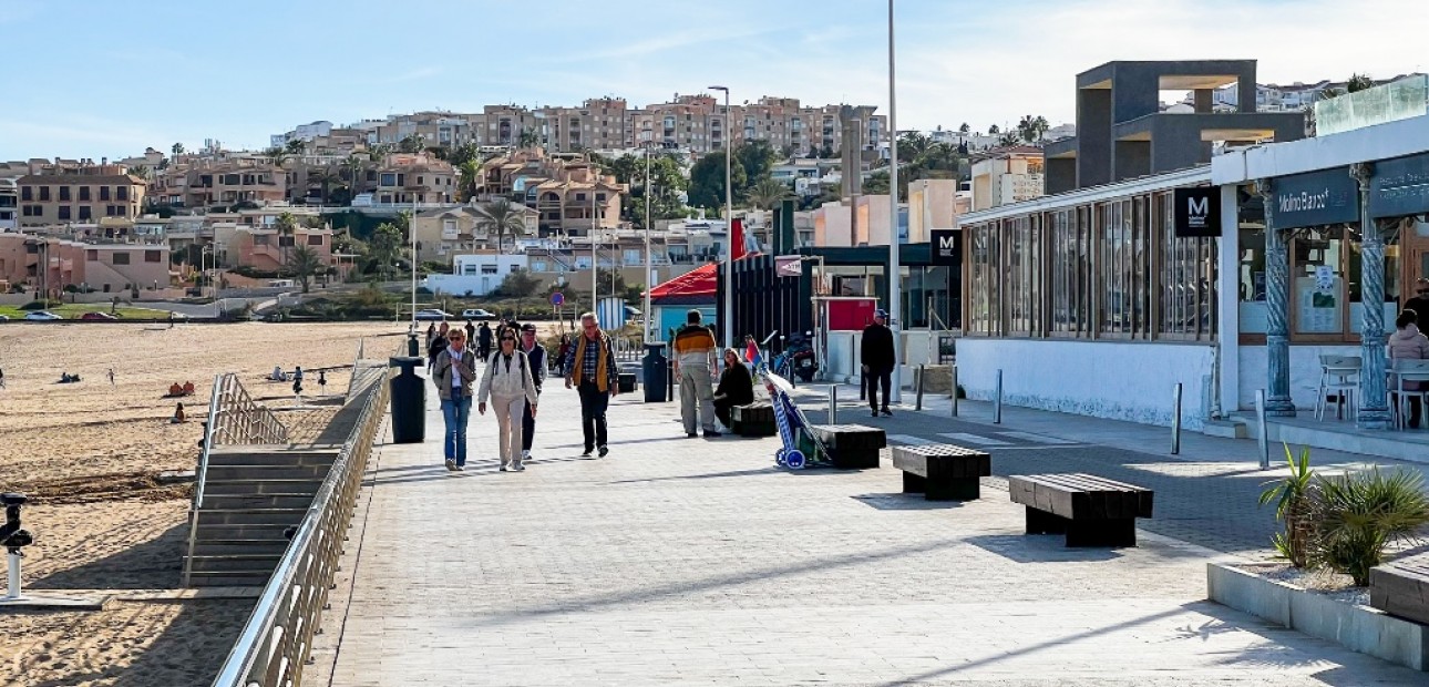 Herverkoop - Appartement / flat -
Torrevieja - Torreblanca