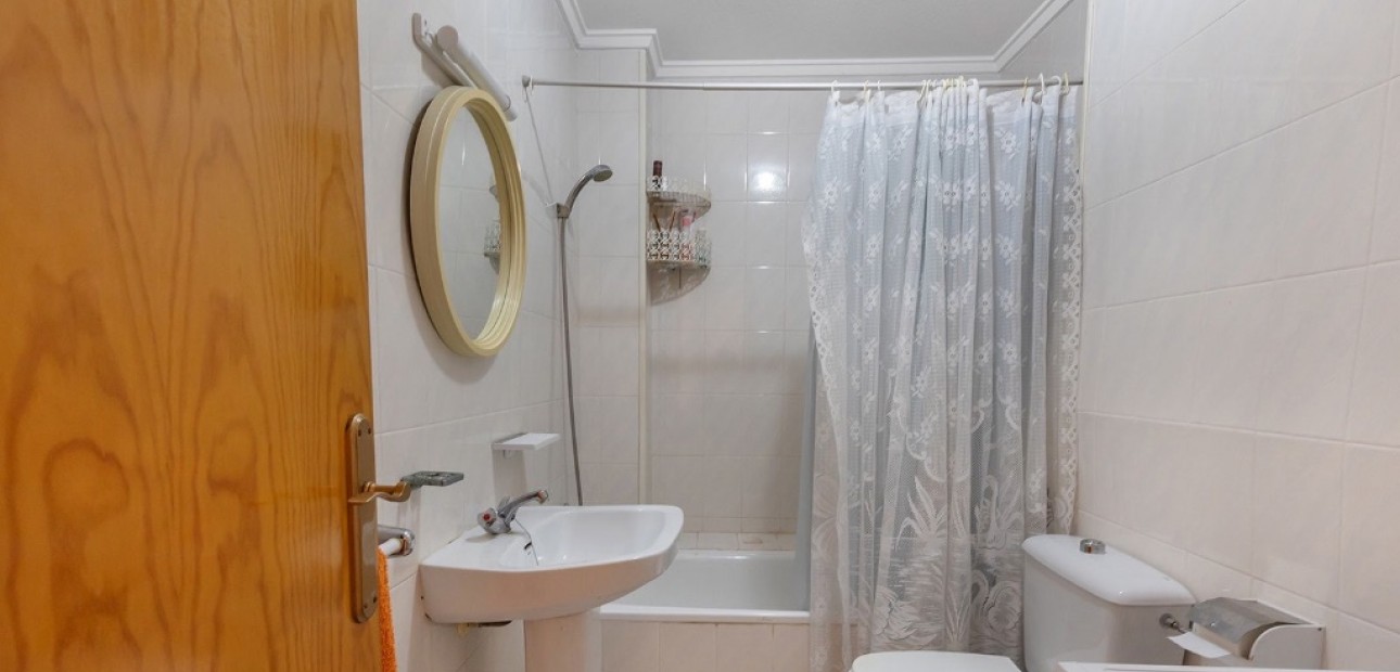 Herverkoop - Appartement / flat -
La Mata