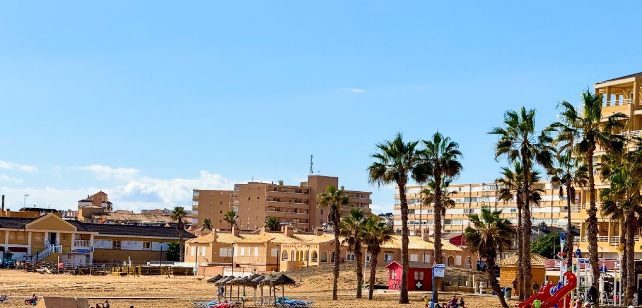 Herverkoop - Appartement / flat -
La Mata