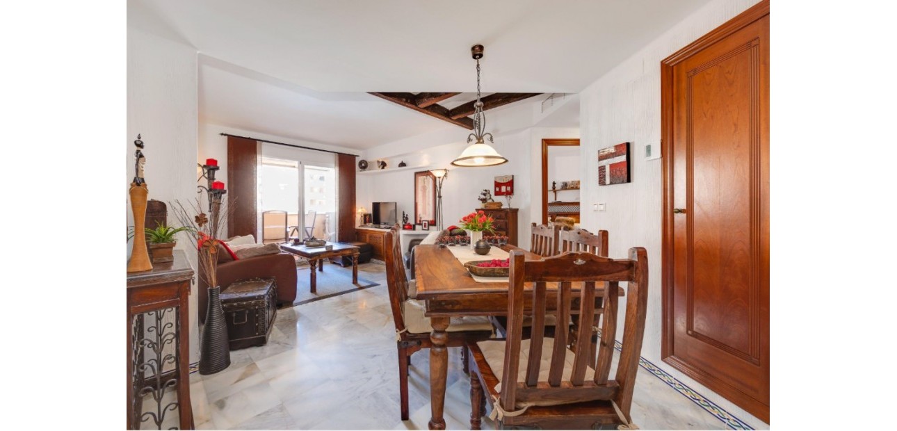 Sale - Apartment / flat -
Torrevieja