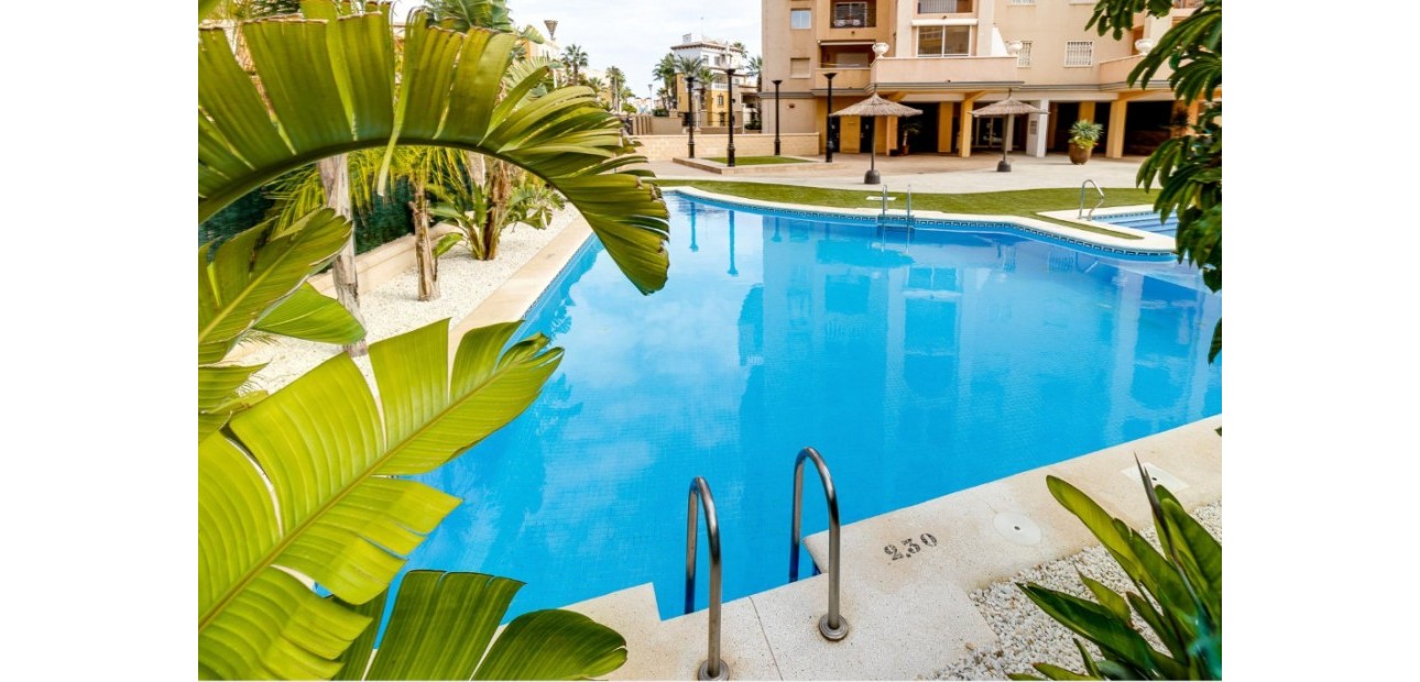 Sale - Apartment / flat -
Torrevieja