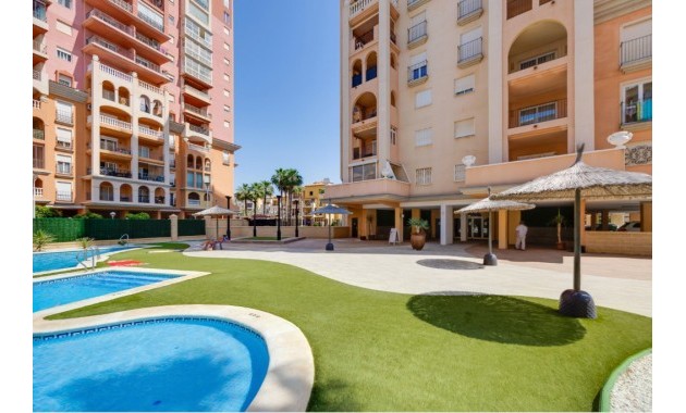 Sale - Apartment / flat -
Torrevieja